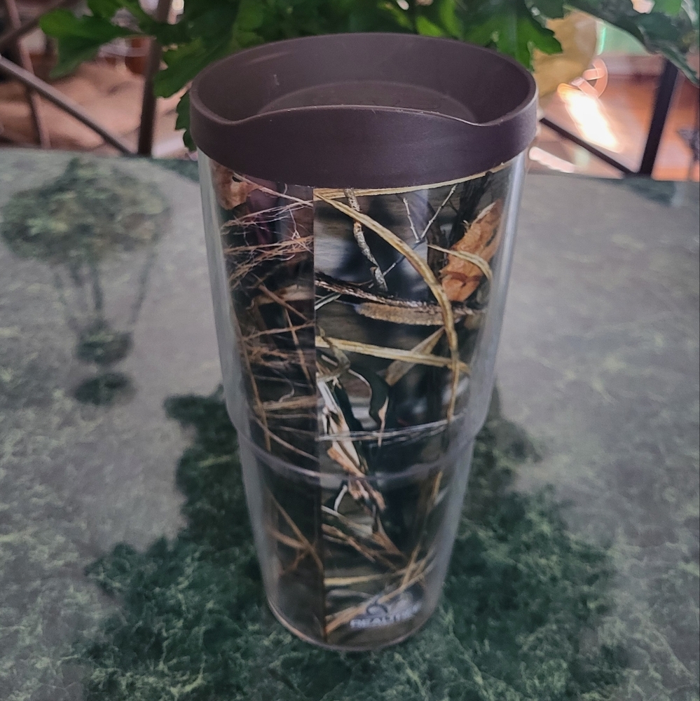 🍁Real Tree Tervis Tumbler🍁